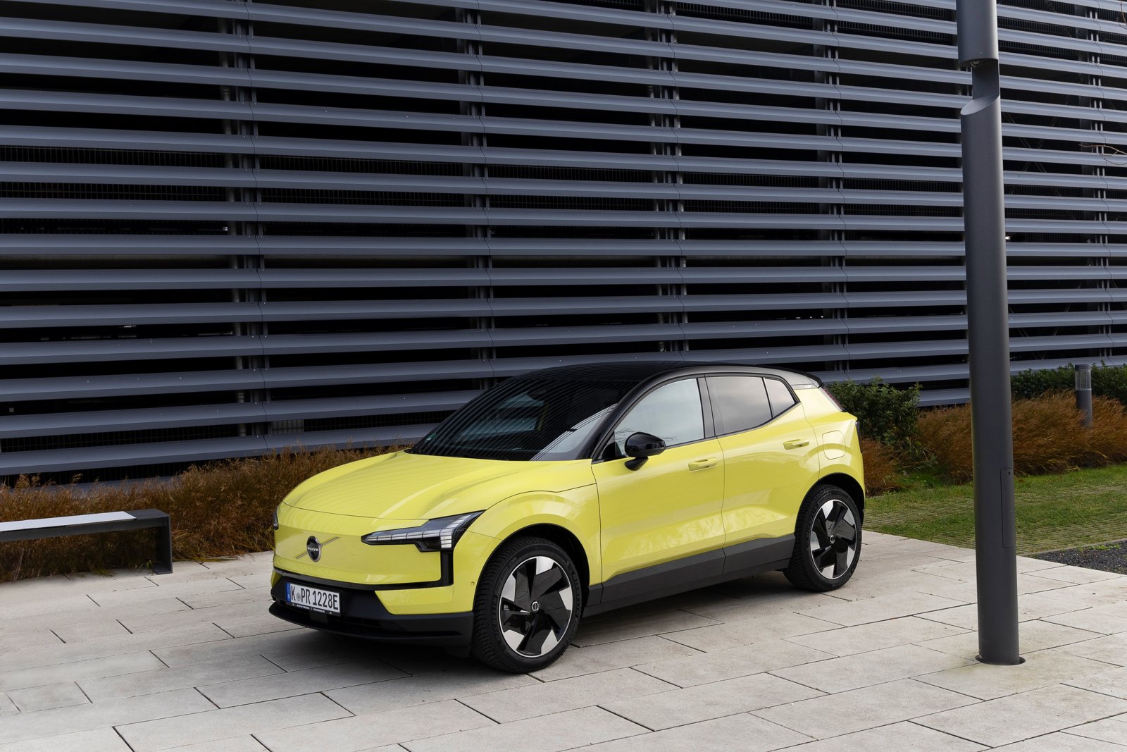 Volvo EX30