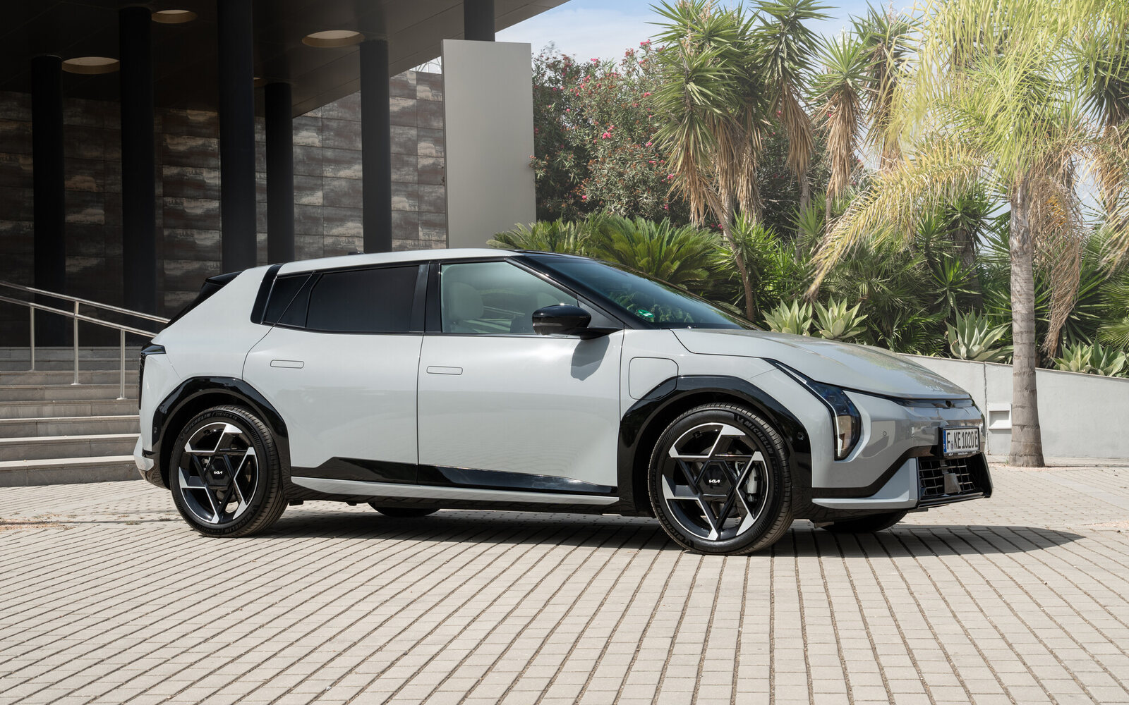 Kia EV4