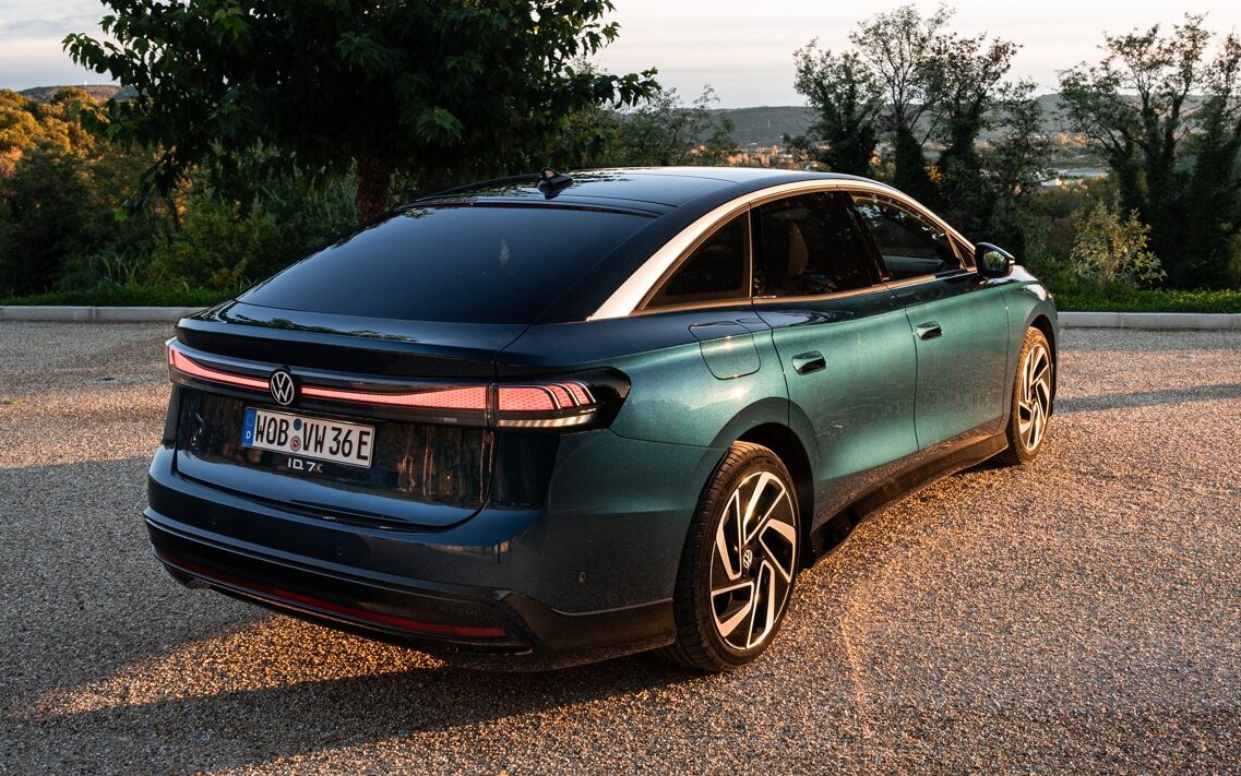VW ID.7