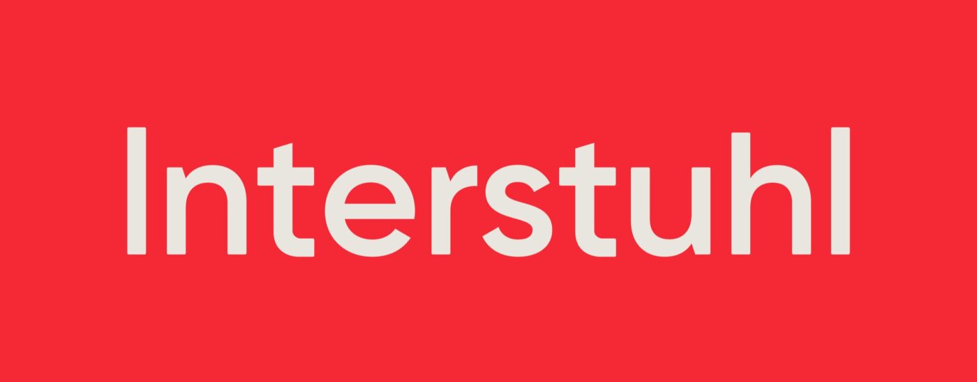 Neues Interstuhl-Logo in Weiß auf rotem Grund